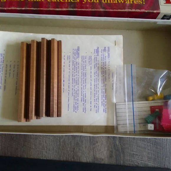 Candid Camera Game - Red - Picture 11 of 11